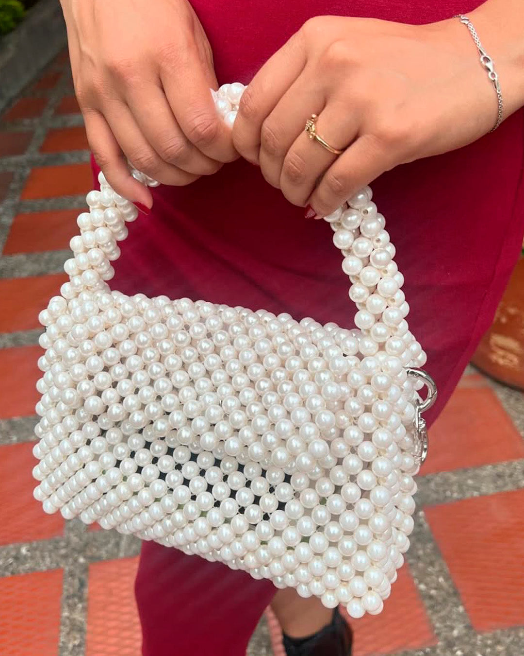 Bolso en perla ábaco beige
